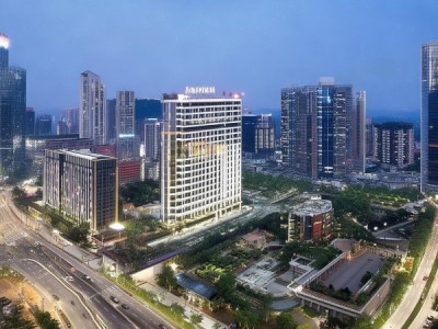 贵阳索菲特酒店位置详解，紧邻核心商圈，交通便捷，周边配套完善